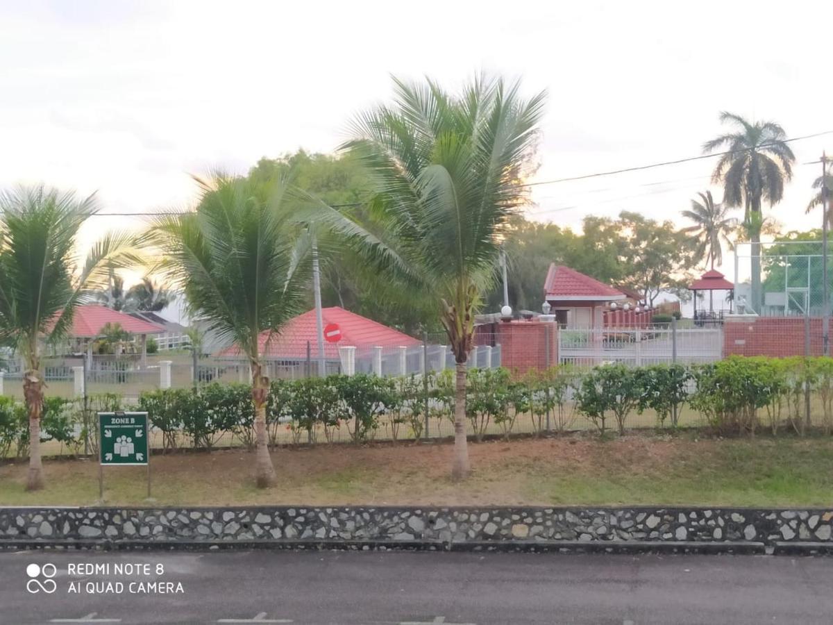 Pd Laguna Homestay Red Port Dickson Exterior foto