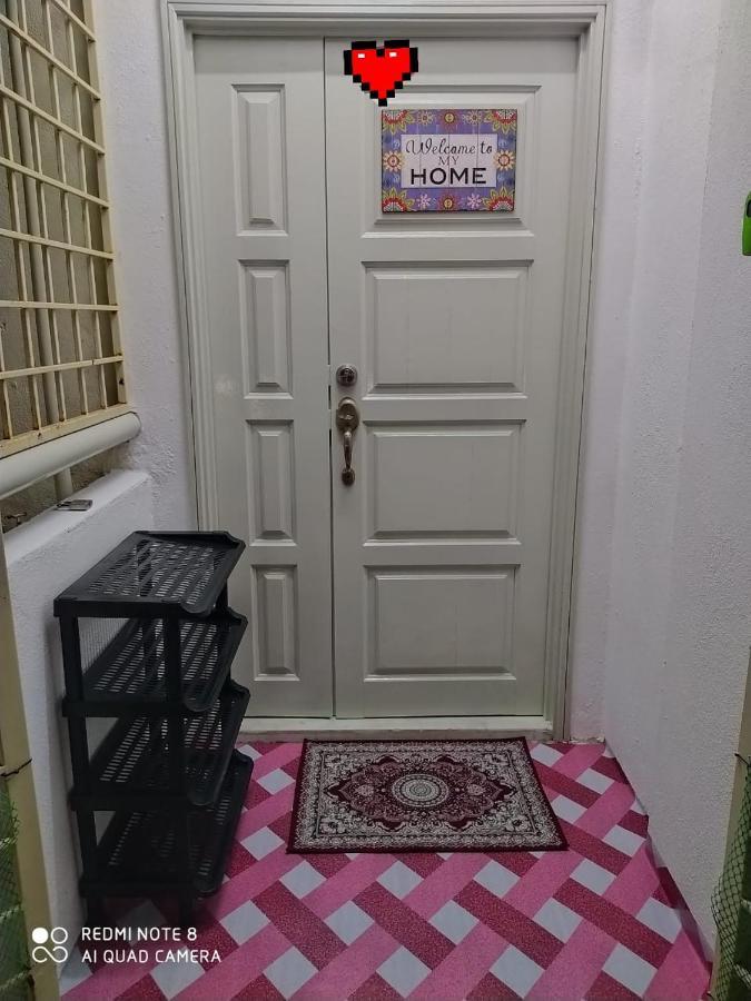 Pd Laguna Homestay Red Port Dickson Exterior foto