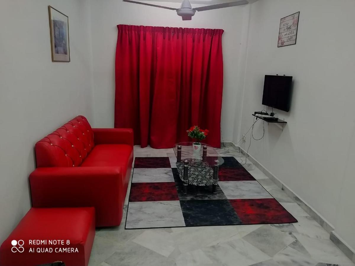 Pd Laguna Homestay Red Port Dickson Exterior foto